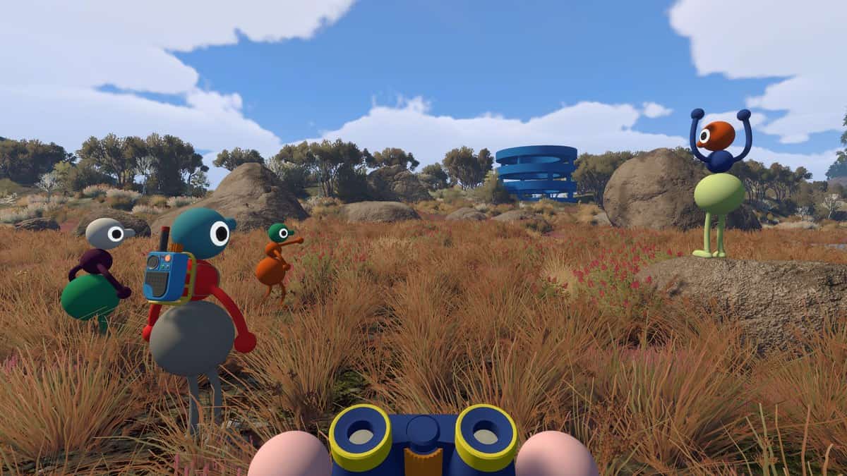 Personnages colorés de Big Walk dans une plaine, l'un portant un talkie-walkie, vue à la première personne avec des jumelles