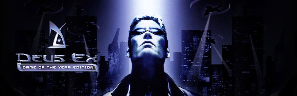 Visuel officiel de Deus Ex : Game of the Year Edition, JC Denton devant une ville nocturne